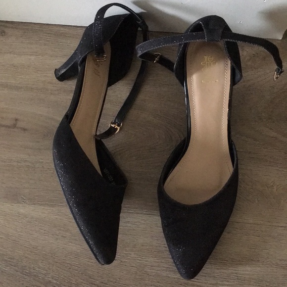 Trèsmode Heels - Picture 4 of 5